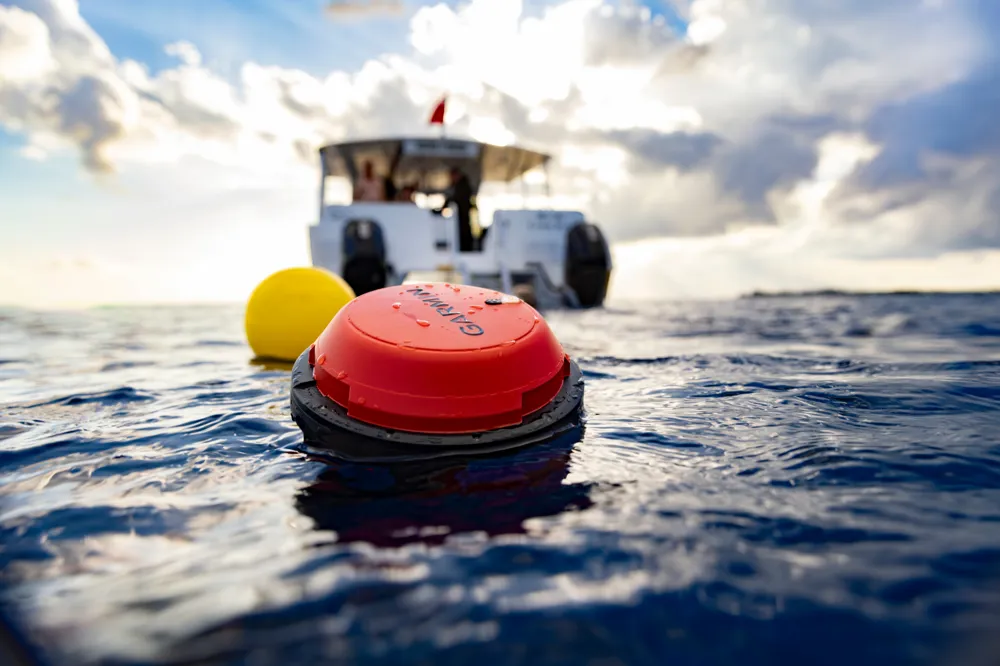 Descent™ S1 浮标