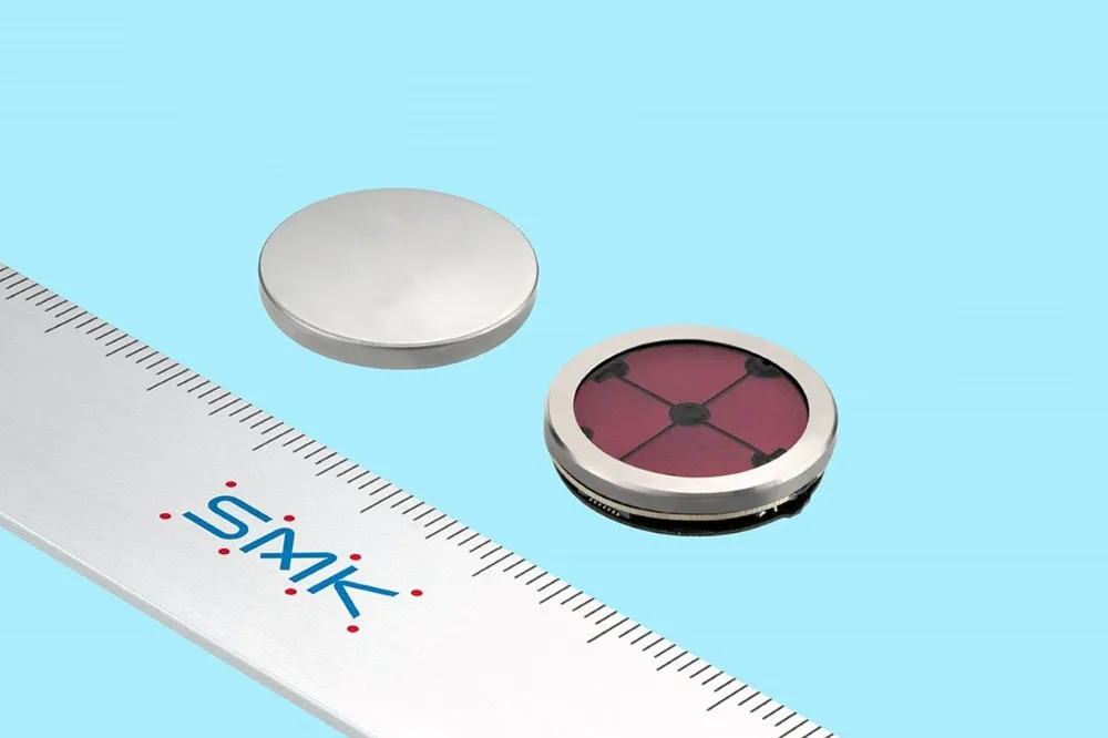 自供电纽扣电池