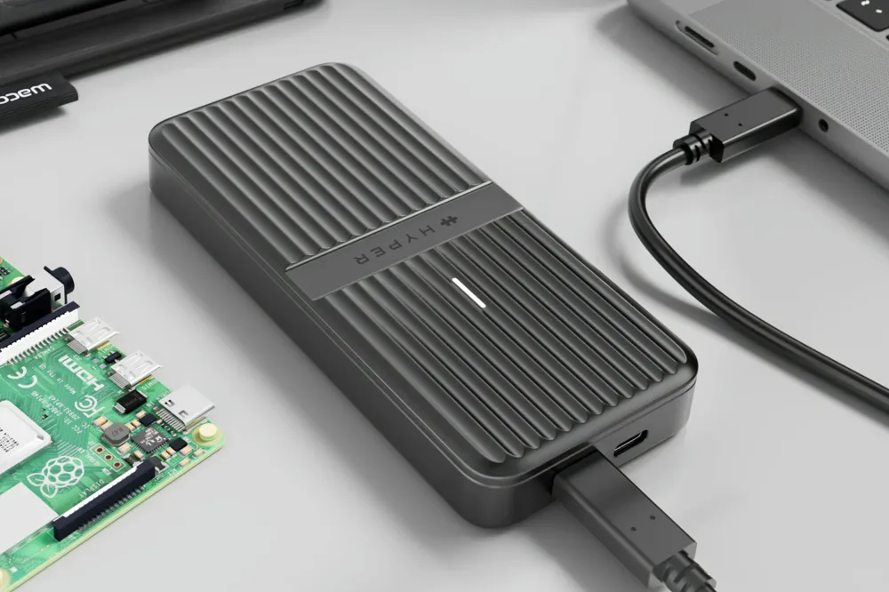 HyperDrive Next USB4 M.2 PCIe 硬盘盒