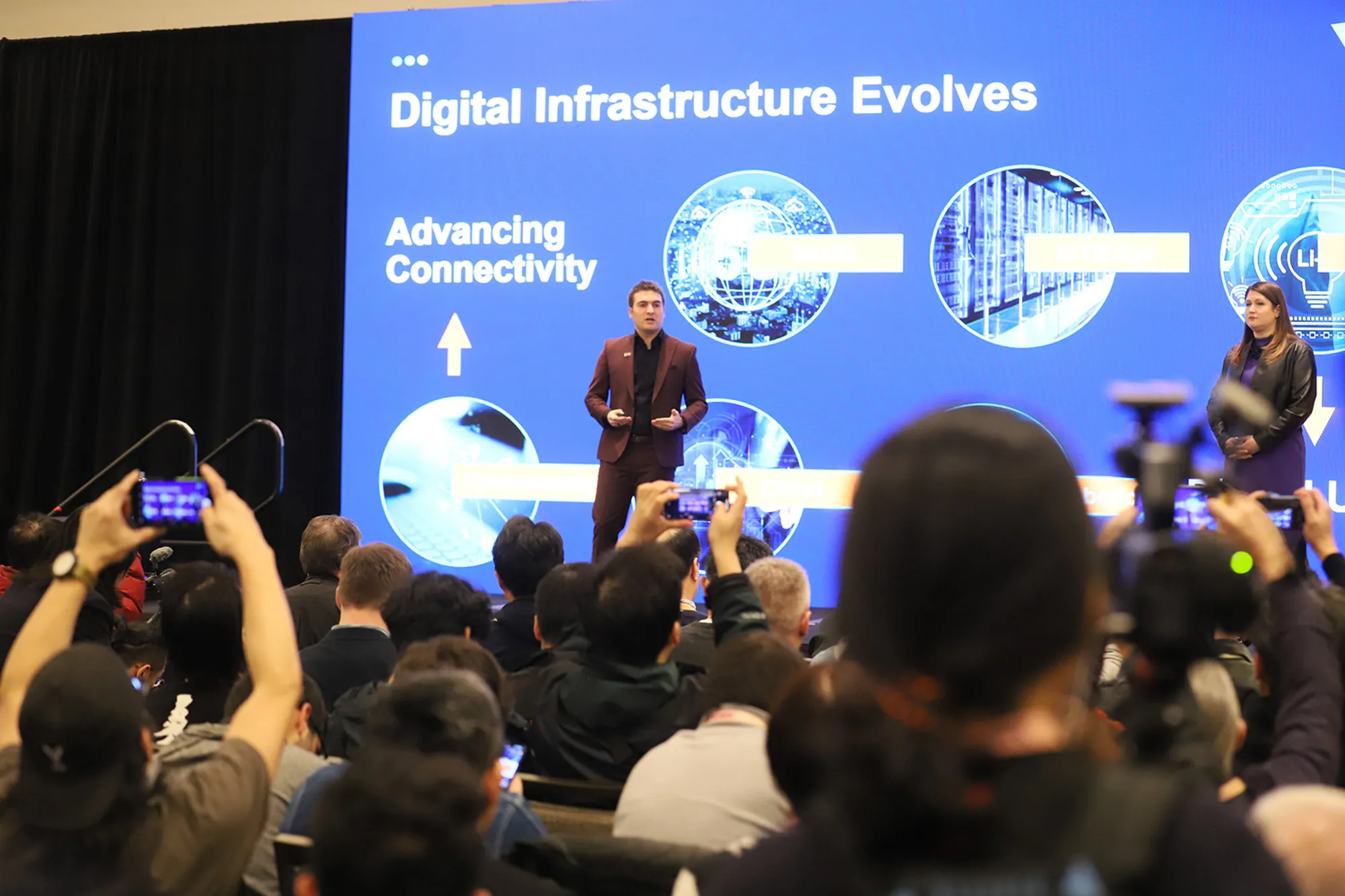 Your Essential First-Time CES Experience Guide